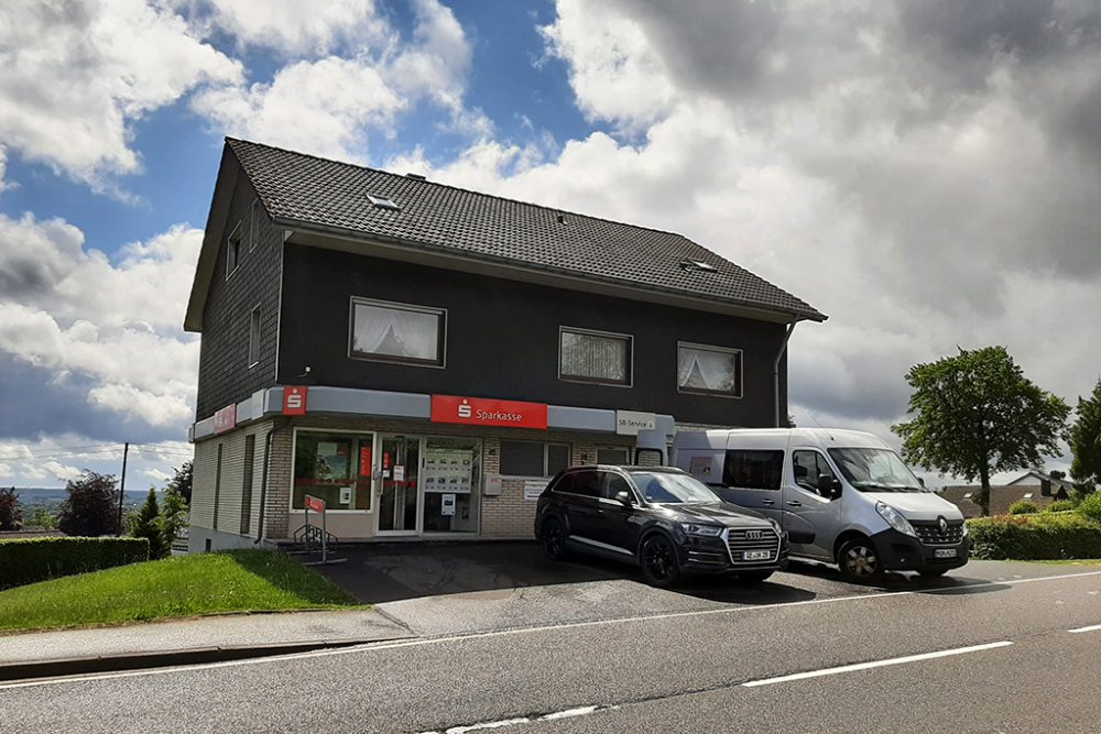 Sparkasse in Mützenich (Bild: Andreas Lejeune/BRF)