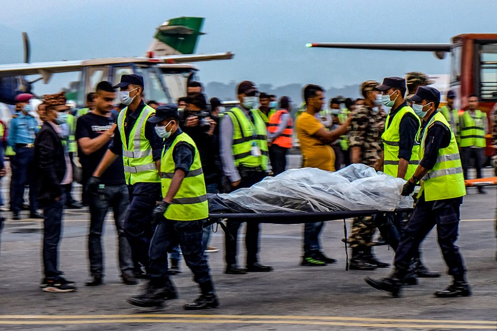 Flugzeugabsturz in Nepal: Alle 22 Toten geborgen