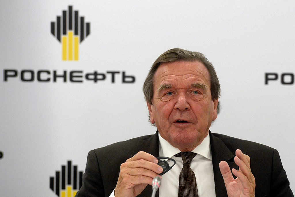 Gerhard Schröder 2017 bei Rosneft