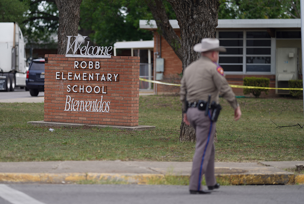Amoklauf an einer Grundschule im US-Bundesstaat Texas (Bild: Allison Dinner/AFP)