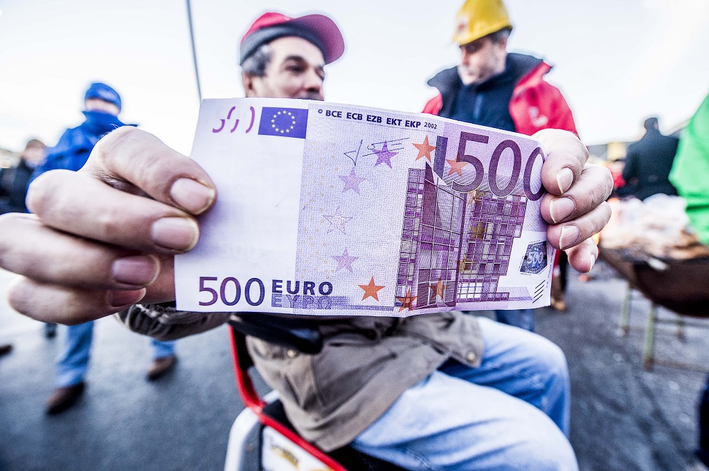500-Euro-Schein (Bild: Filip DeSmet/Belga)
