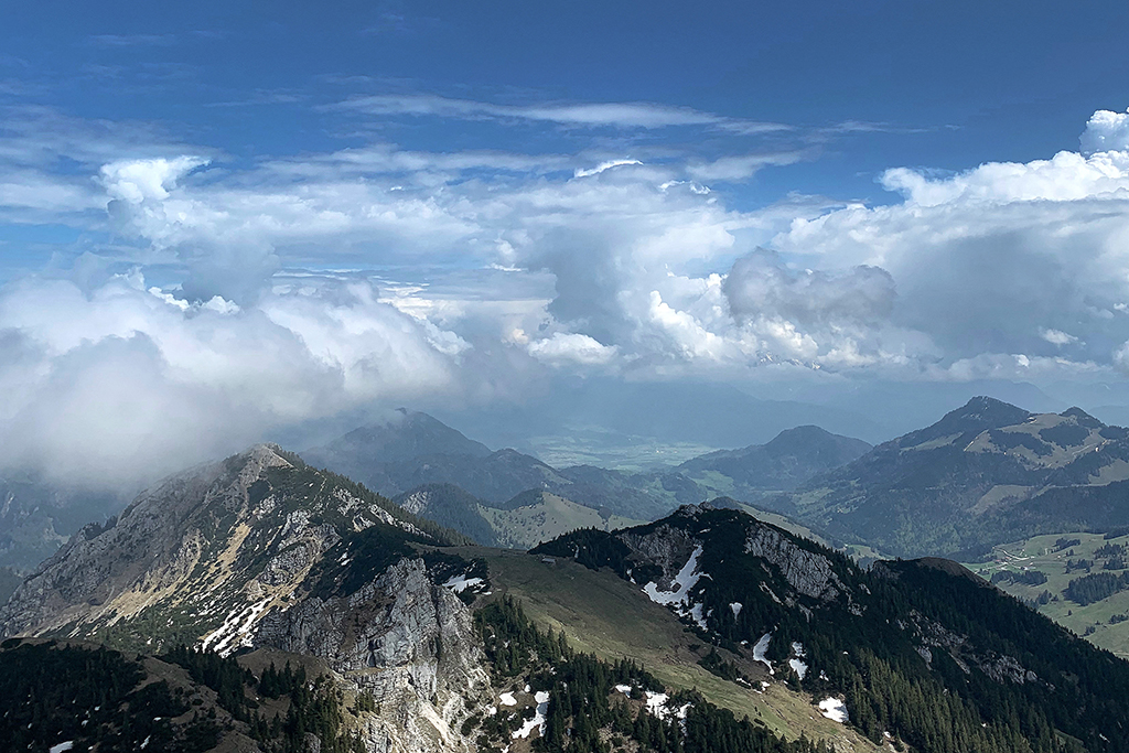 Blick über die Alpen vom Wendelstein in Deutschland aus (Bild: Daniel Roland/AFP)