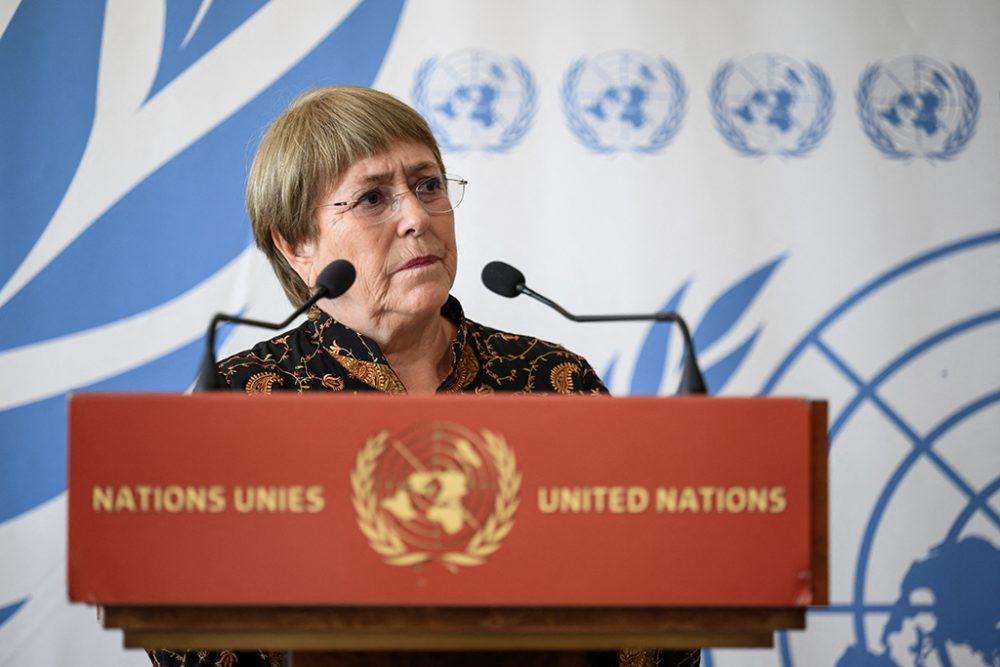 Michelle Bachelet bei der Pressekonferenz am Montag (Bild: Fabrice Coffrini/AFP)