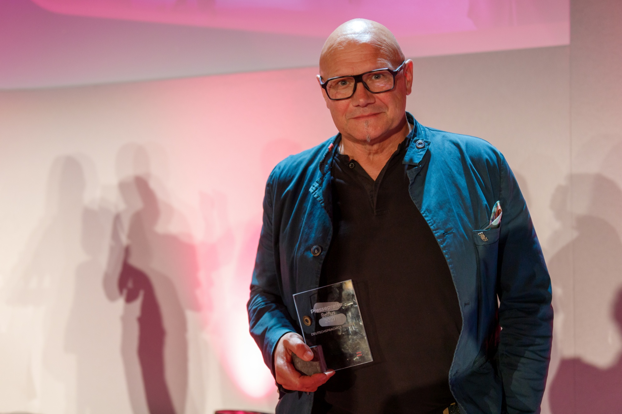 Oswald Schröder gewinnt Belfius-Pressepreis (Bild: Olivier Krickel/BRF)
