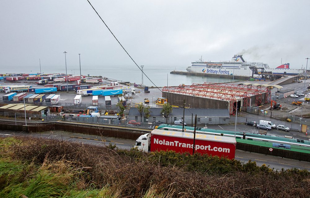 Hafen in Irland