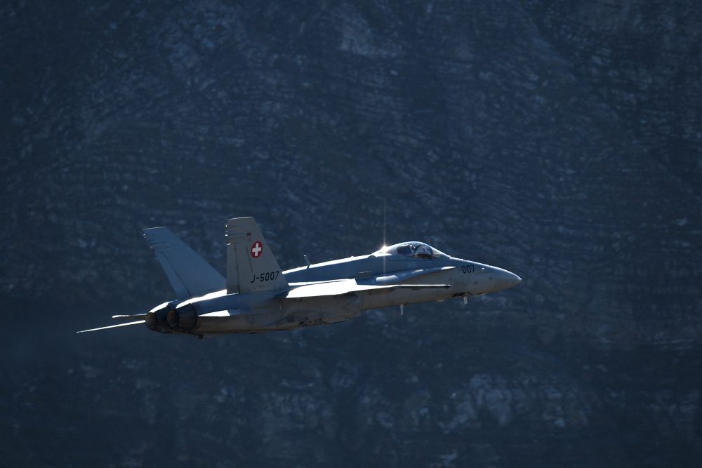 Kampfjet der Schweizer Armee (Illustrationsbild: Fabrice Coffrini/AFP)