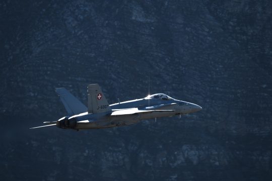 Kampfjet der Schweizer Armee (Illustrationsbild: Fabrice Coffrini/AFP)