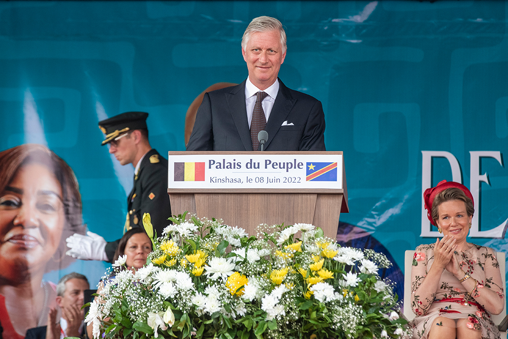 König Philippe bei seiner Rede im "Palais du Peuple" in Kinshasa, Sitz des kongolesischen Parlaments (Bild: Nicolas Maeterlinck/Belga)