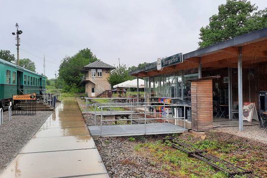 Das Bahnhofscafé in Raeren (Bild: Chantal Delhez/BRF)