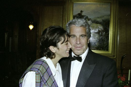 Ghislaine Maxwell und Jeffrey Epstein (Bild: Handout/US District Court for the Southern District of New York/AFP)