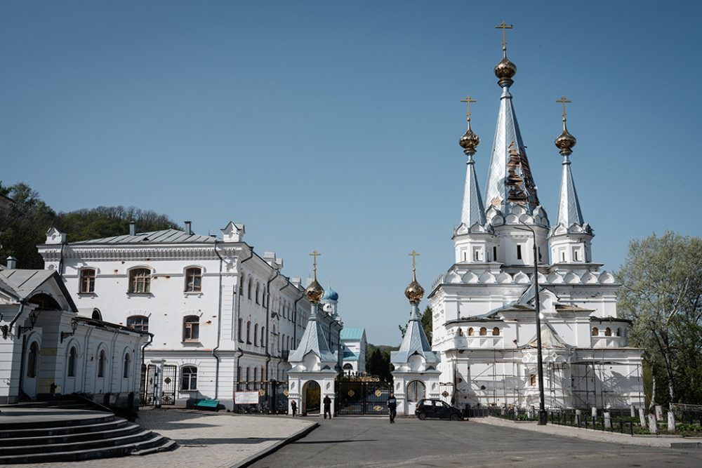 Die Klosteranlage in Swjatohirsk (Archivbild vom 26. April 2022: Yasuyoshi Chiba/AFP)