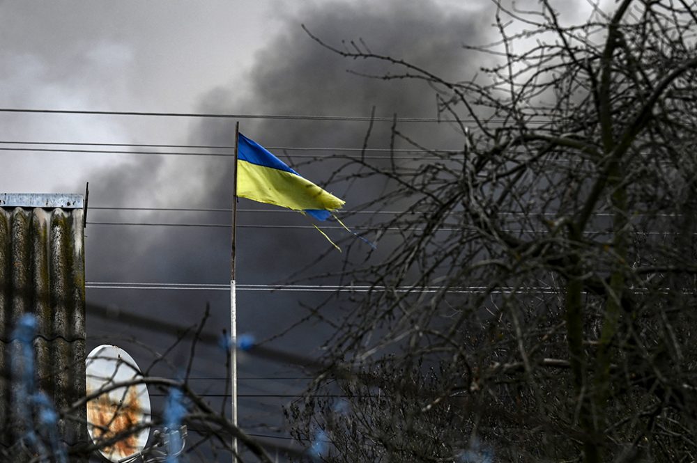 Ukrainische Flagge in Stoyanka (Bild: Aris Messinis/AFP)