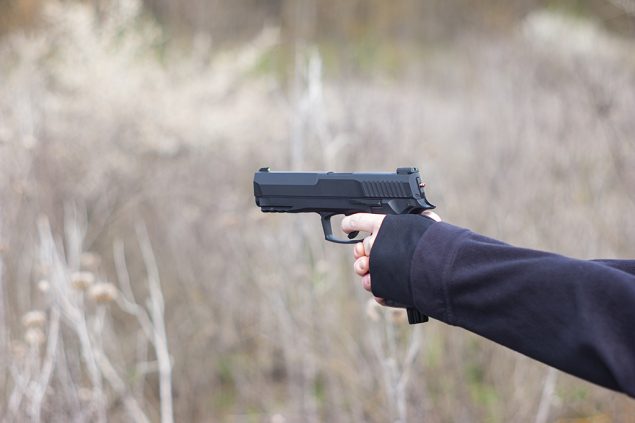Waffe (Bild: Blastam/PantherMedia)
