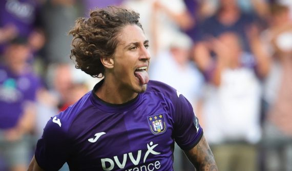 Fábio Silva sicherte den Anderlechter Sieg (Bild: Virginie Lefour/Belga)