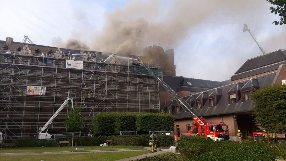 Feuer an der Universität Antwerpen