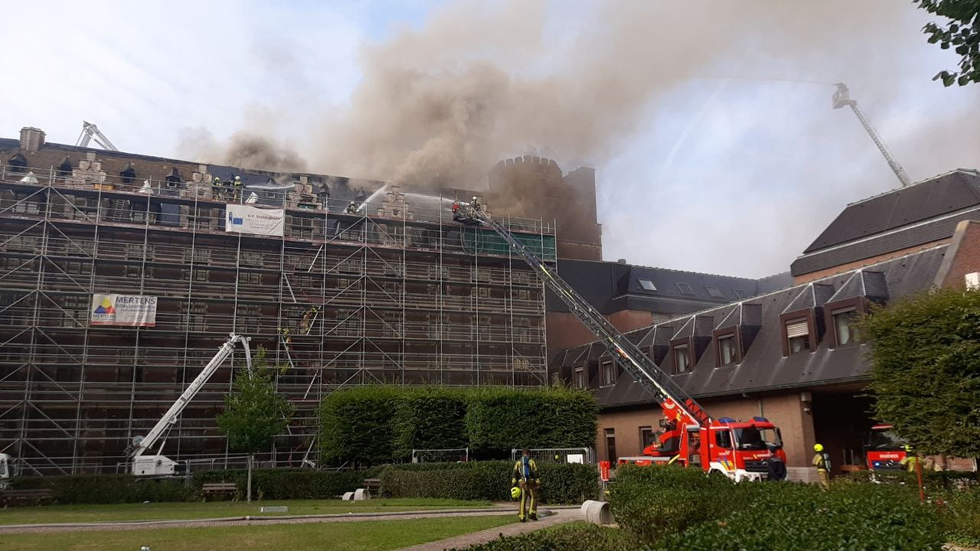 Feuer an der Universität Antwerpen