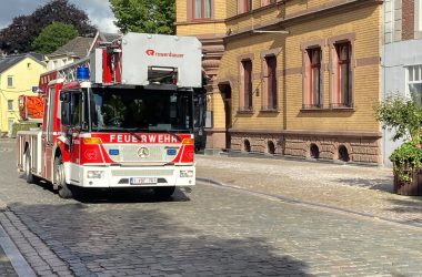 Rauch am Stadtmuseum Eupen - Mini-Feuerwehreinsatz in der Gospertstraße (Bild: Julia Slot/BRF)