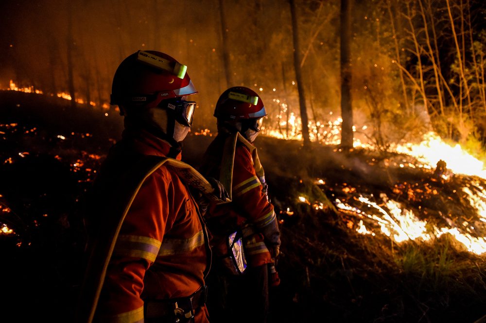 Feuerwehrleute in Südfrankreich