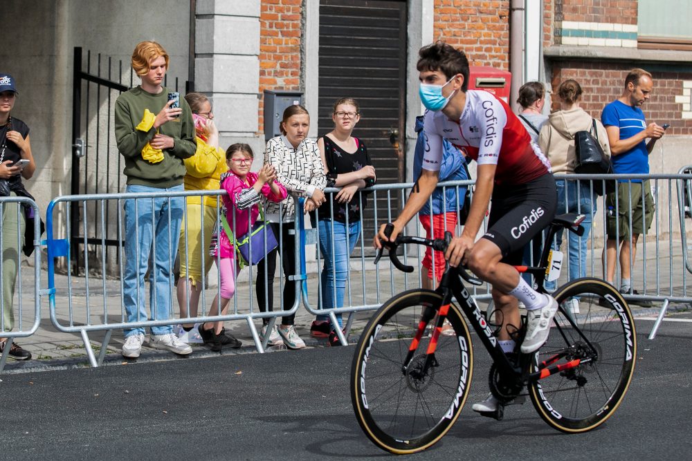 Für den Franzosen Guillaume Martin ist die Tour zu Ende (Bild: Anthony Malagoli / Pool / AFP)