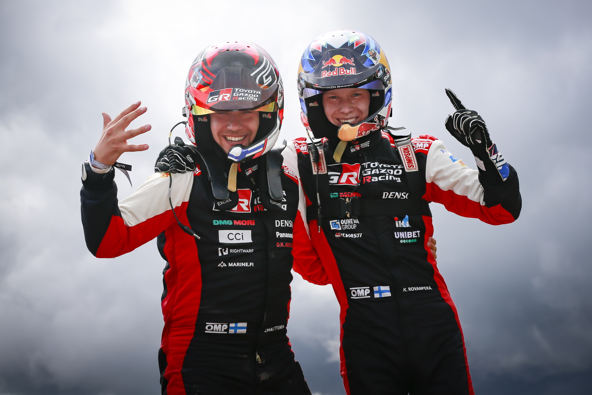 Fünfter Saisonsieg für Kalle Rovanperä und Beifahrer Jonne Halttunen (l.) in Estland (Bild: Toyota Gazoo Racing)