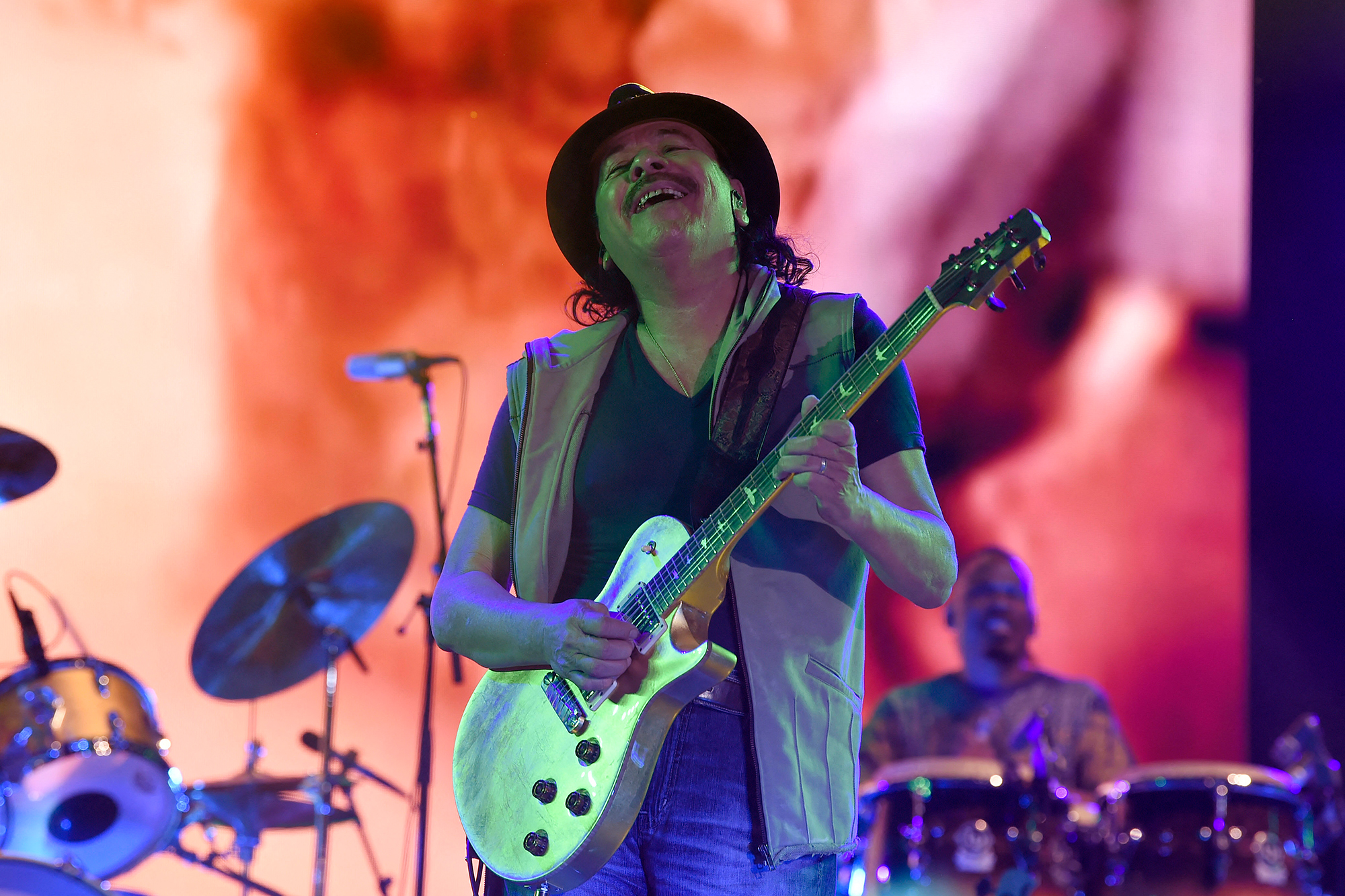 Carlos Santana beim "Vive Latino"-Festival in Mexiko City 2019 (Bild: Alfredo Estrella/AFP)