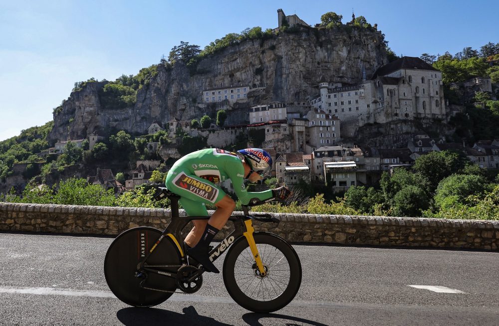 Wout van Aert gewinnt in Rocamadour (Bild: Thomas Samson/AFP)