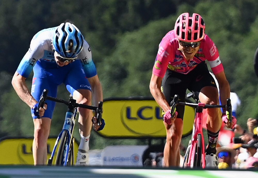 Magnus Cort Nielsen (rechts) siegt ganz knapp auf der zehnten Etappe (Bild: David Pintens/Belga)