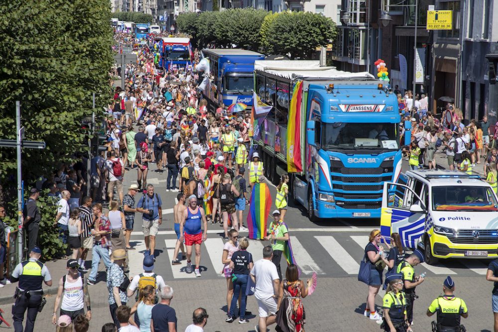 120.000 Teilnehmer bei Antwerp Pride Parade (Bild: Nicolas Maeterlinck/Belga)