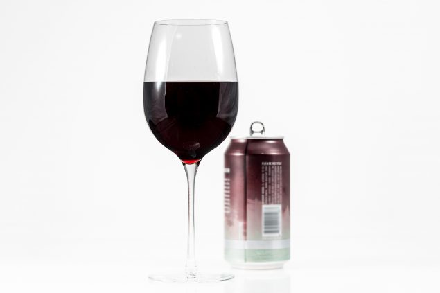 Wein aus der Dose (Bild: © Steheap/YAYMicro/Panthermedia)
