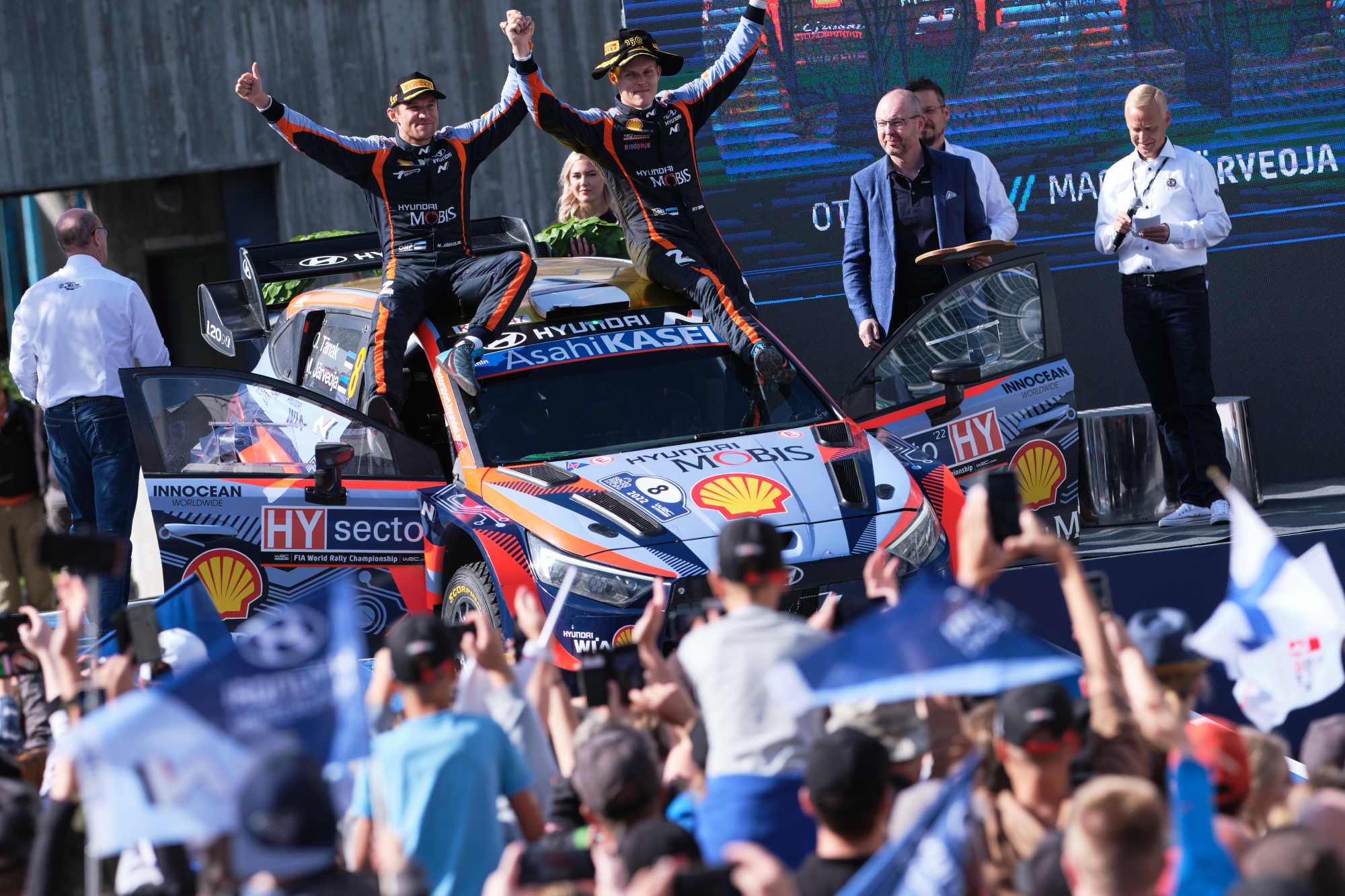 Ott Tänak/Martin Järveoja gewinnen zum dritten Mal in Finnland (Bild: Romain Thuillier/Hyundai Motorsport)