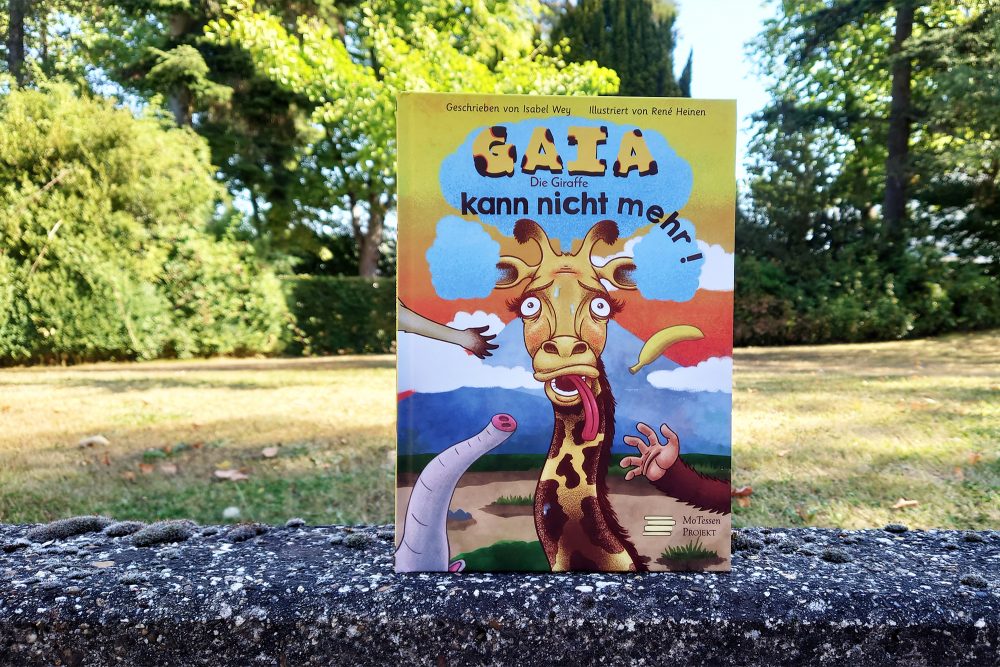 Gaia, die Giraffe, kann nicht mehr! - Buch von von Isabel Wey und René Heinen (Bild: Annika Albrecht/BRF)