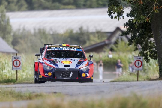 Thierry Neuville/Martijn Wydaeghe bei der Ypern-Rallye Belgien