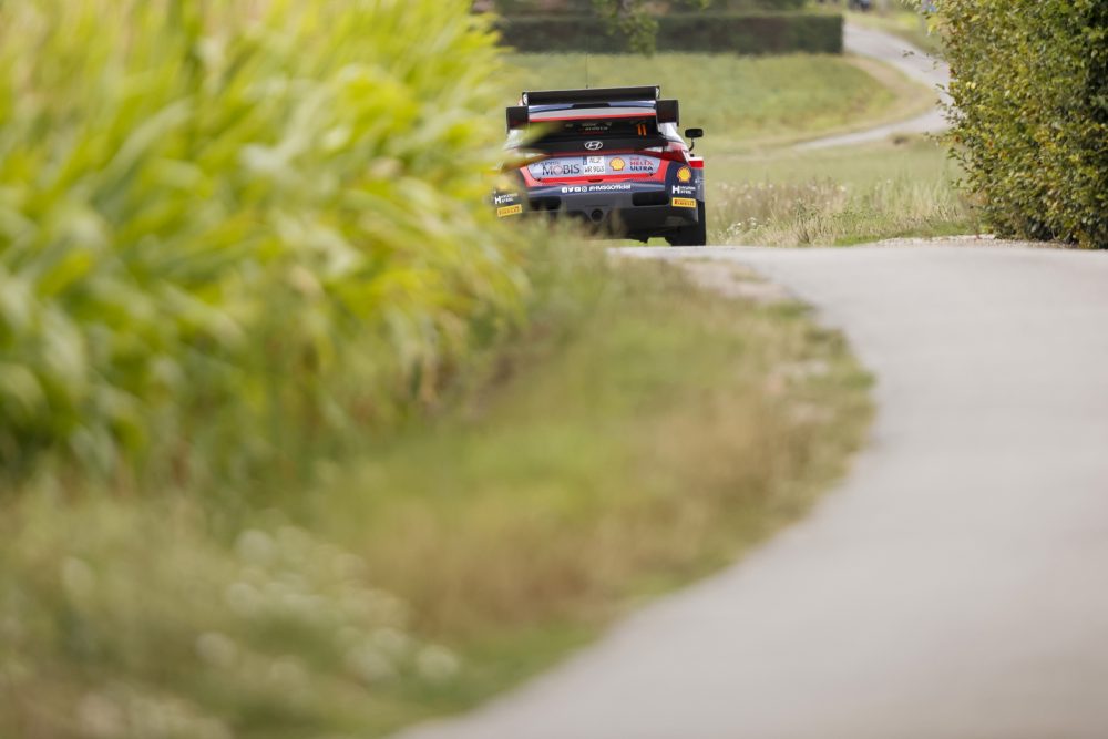 Thierry Neuville/Martijn Wydaeghe bei der Ypern-Rallye Belgien