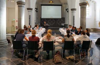 Niederländisch-Lehrer aus der ganzen Welt in Eupen (Bild: Dogan Malicki/BRF)
