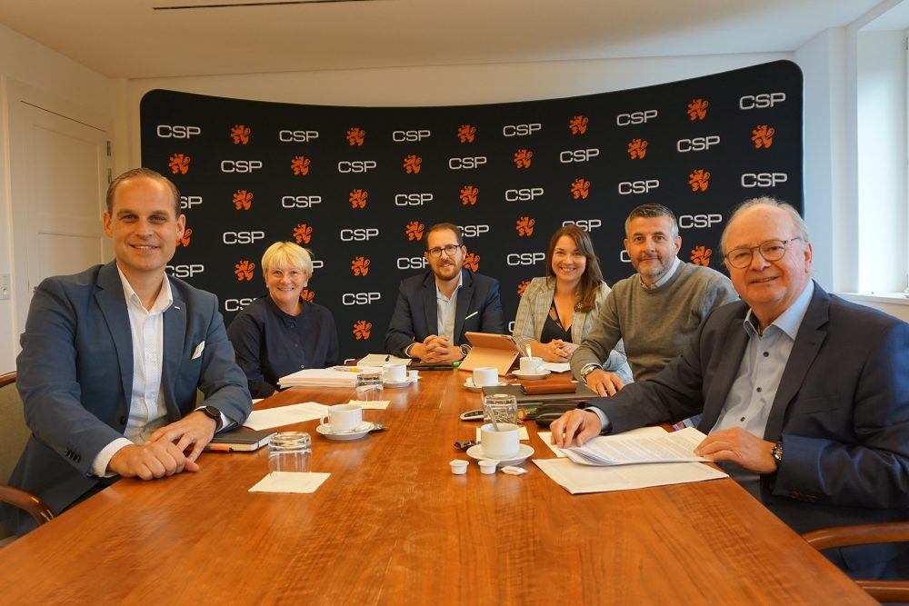 Pressekonferenz der CSP am Mittwoch: Colin Kraft, Patricia Creutz, Jérôme Franssen, Steffi Pauels, Pascal Arimont und Robert Nelles (Bild: Dogan Malicki/BRF)