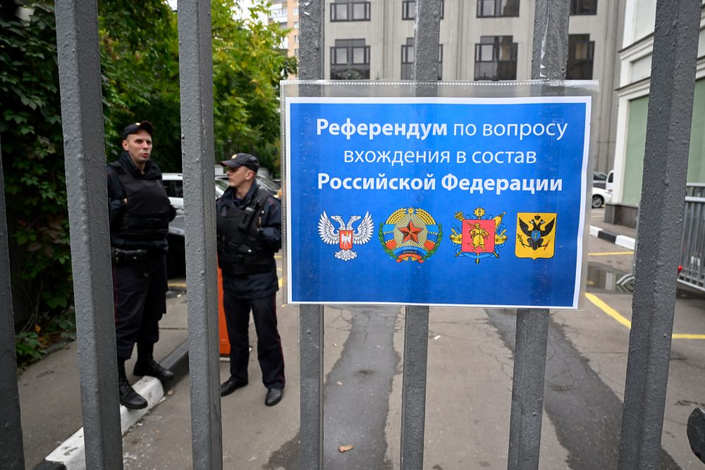 Botschaft der selbsternannten Volksrepublik Donezk in Moskau (Bild: Alexander Nemenov/AFP)