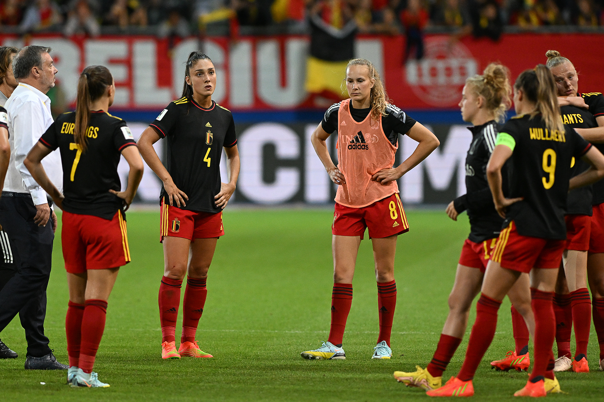Enttäuschte Gesichter: Red Flames verlieren gegen Norwegen (Bild: David Catry/Belga)