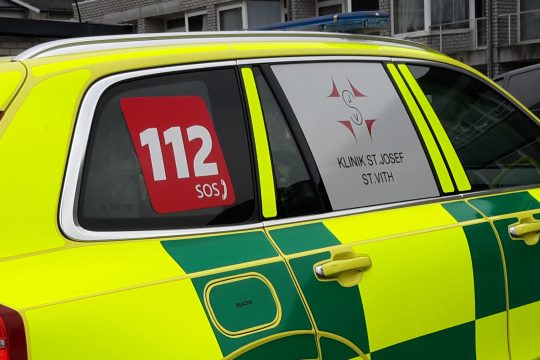 Notarztwagen vom Krankenhaus St. Vith