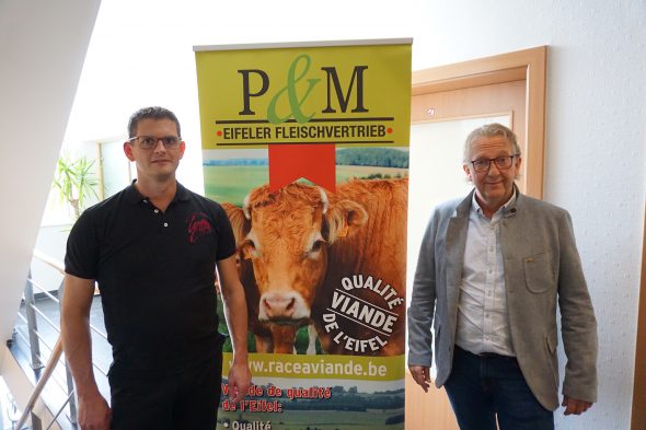 Thomas Gritten (li.) und Marcel Peters, Gesellschafter der "Pema Meat Group" (Bild: Dogan Malicki/BRF)