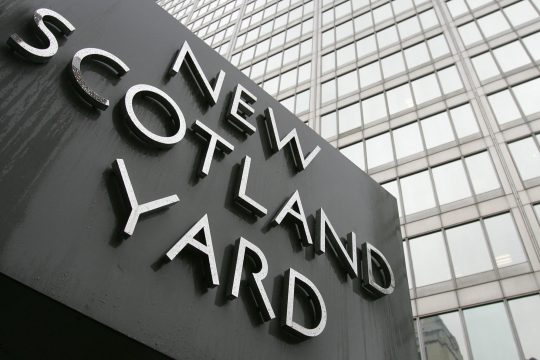 Hauptquartier von Scotland Yard in London (Illustrationsbild: John D. McHugh/AFP)