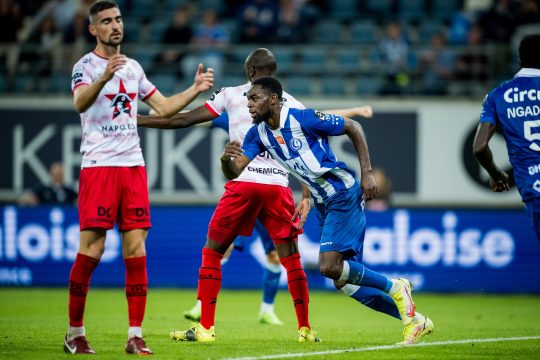 Gent schlug zum Abschluss des achten Spieltags Zulte Waregem (Bild: Jasper Jacobs/Belga)