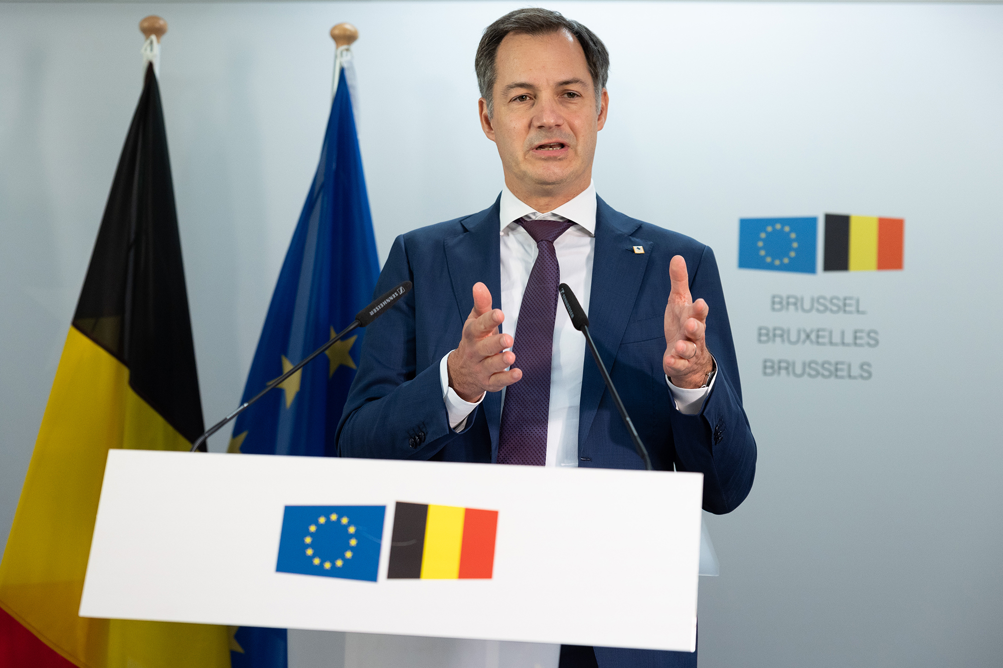 Premier Alexander De Croo bei der Pressekonferenz nach dem EU-Gipfel (Bild: Benoit Doppagne/Belga)