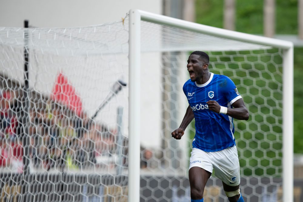 Genk-Spieler Paul Onuachu freut sich über seinen Treffer (Bild: Kristof Van Accom/Belga)