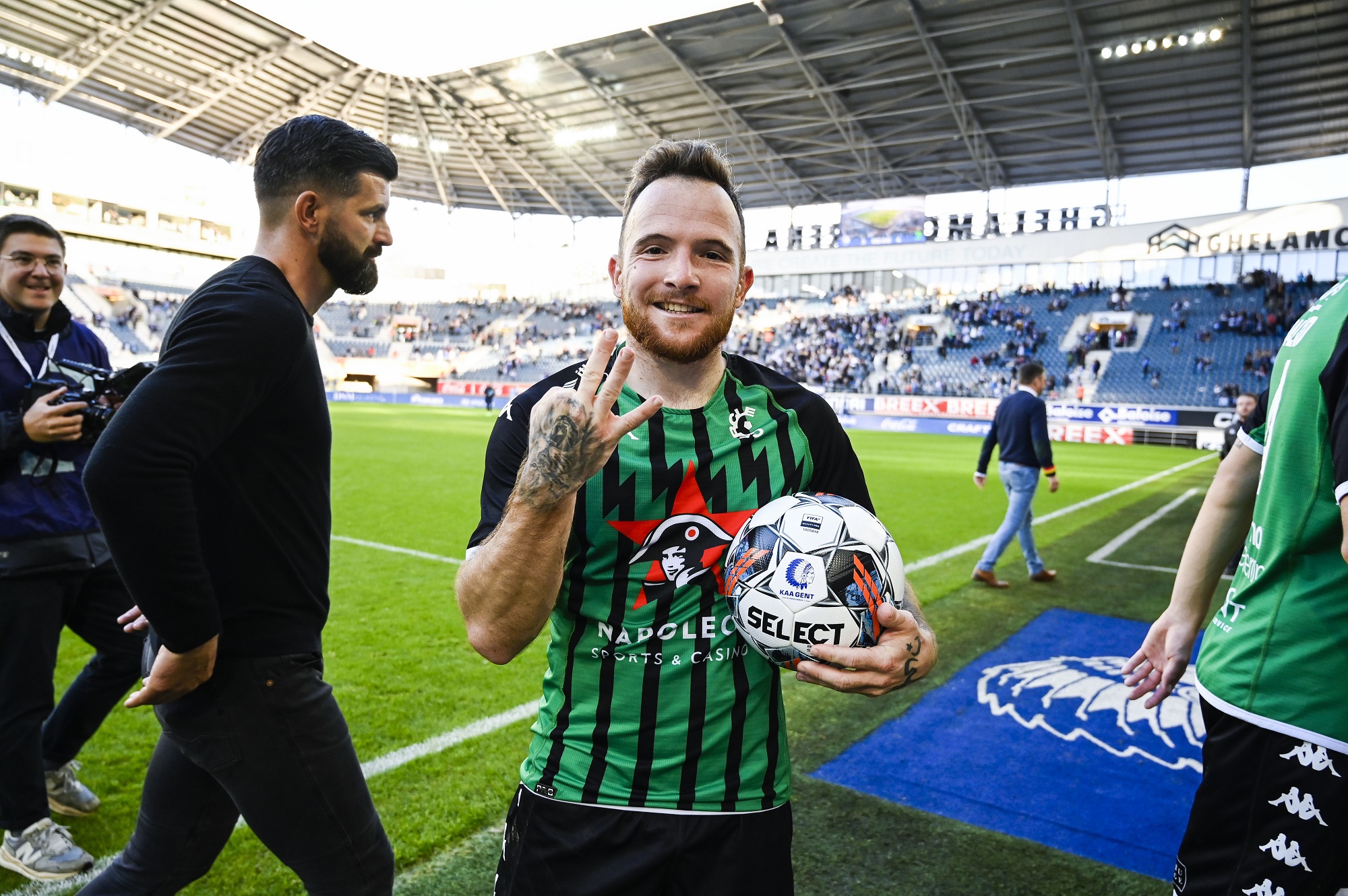 Dino Hotic trug mit seinen drei Treffern in der zweiten Halbzeit wesentlich zum 4:3-Erfolg von Cercle Brügge in Gent bei (Bild: Tom Goyvaerts/Belga)