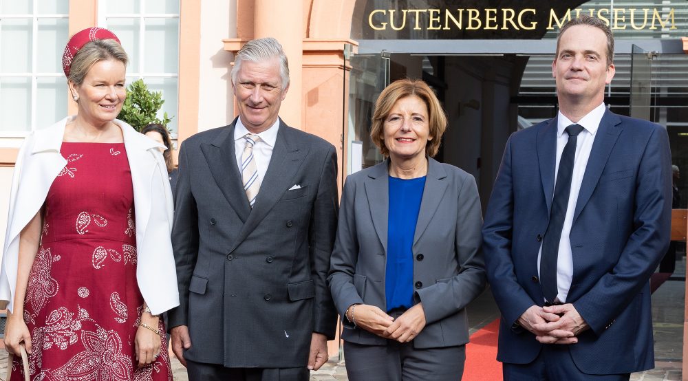 Königin Mathilde, König Philippe, Rp-Ministerpräsidentin Malu Dreyer und ihr Amtkollege aus der DG, Oliver Paasch (Bild: Benoit Doppagne/Belga)