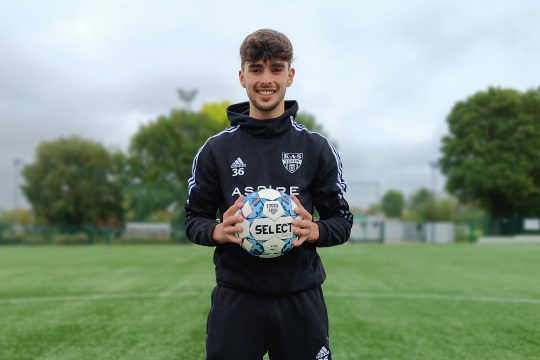 Luca Chavet (Bild: Christophe Ramjoie/BRF)