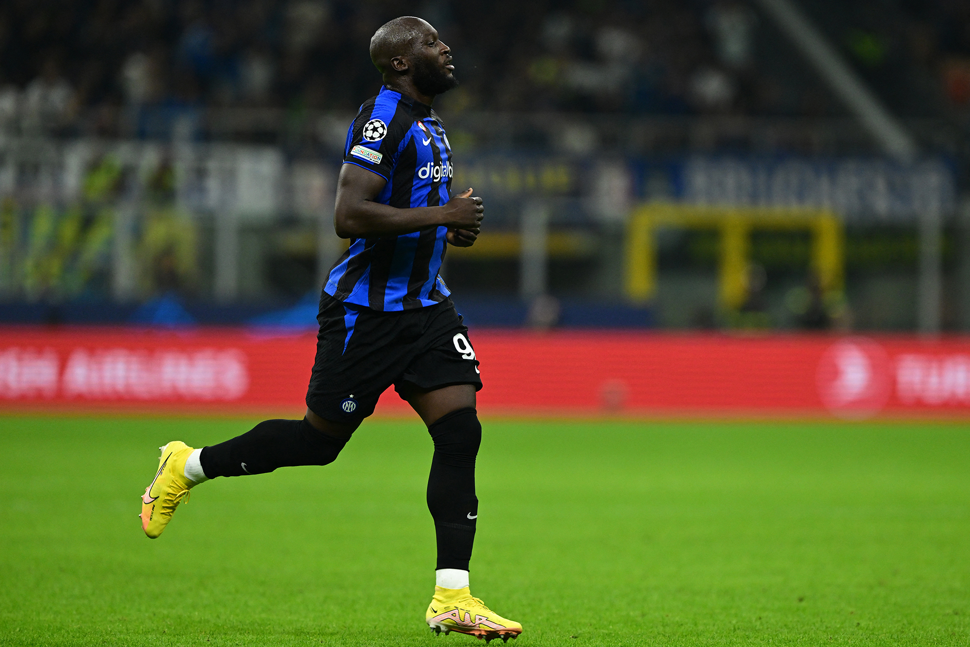 Romelu Lukaku beim Champions-League-Spiel zwischen Inter Mailand und Viktoria Pilzen am 26. Oktober 2022 (Bild: Miguel Medina/AFP)