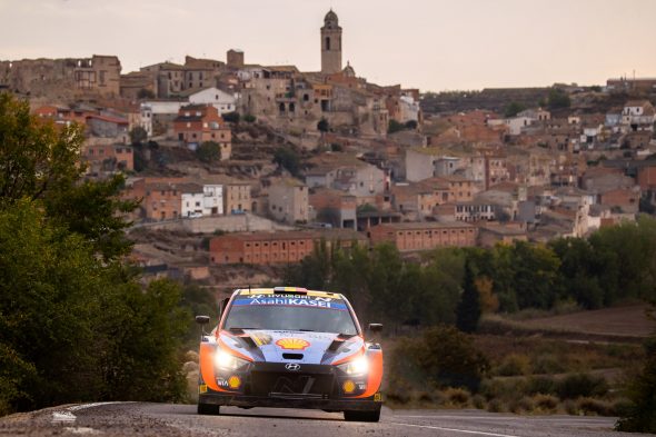Thierry Neuville/Martijn Wydaeghe bei der Rallye Spanien