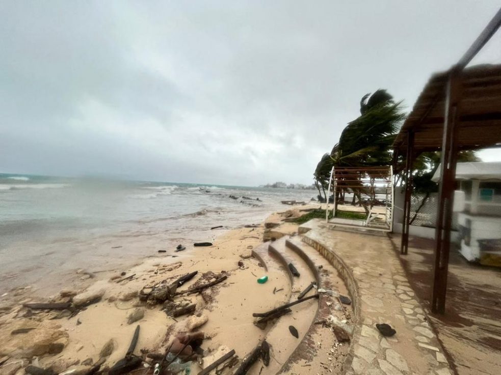 Hurrikan "Julia" fegt über Nicaragua hinweg (Bild: Michael Arevalo/AFP)