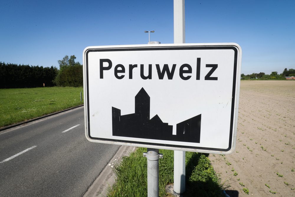 Ortsschild von Peruwelz (Bild: Virginie Lefour/Belga)